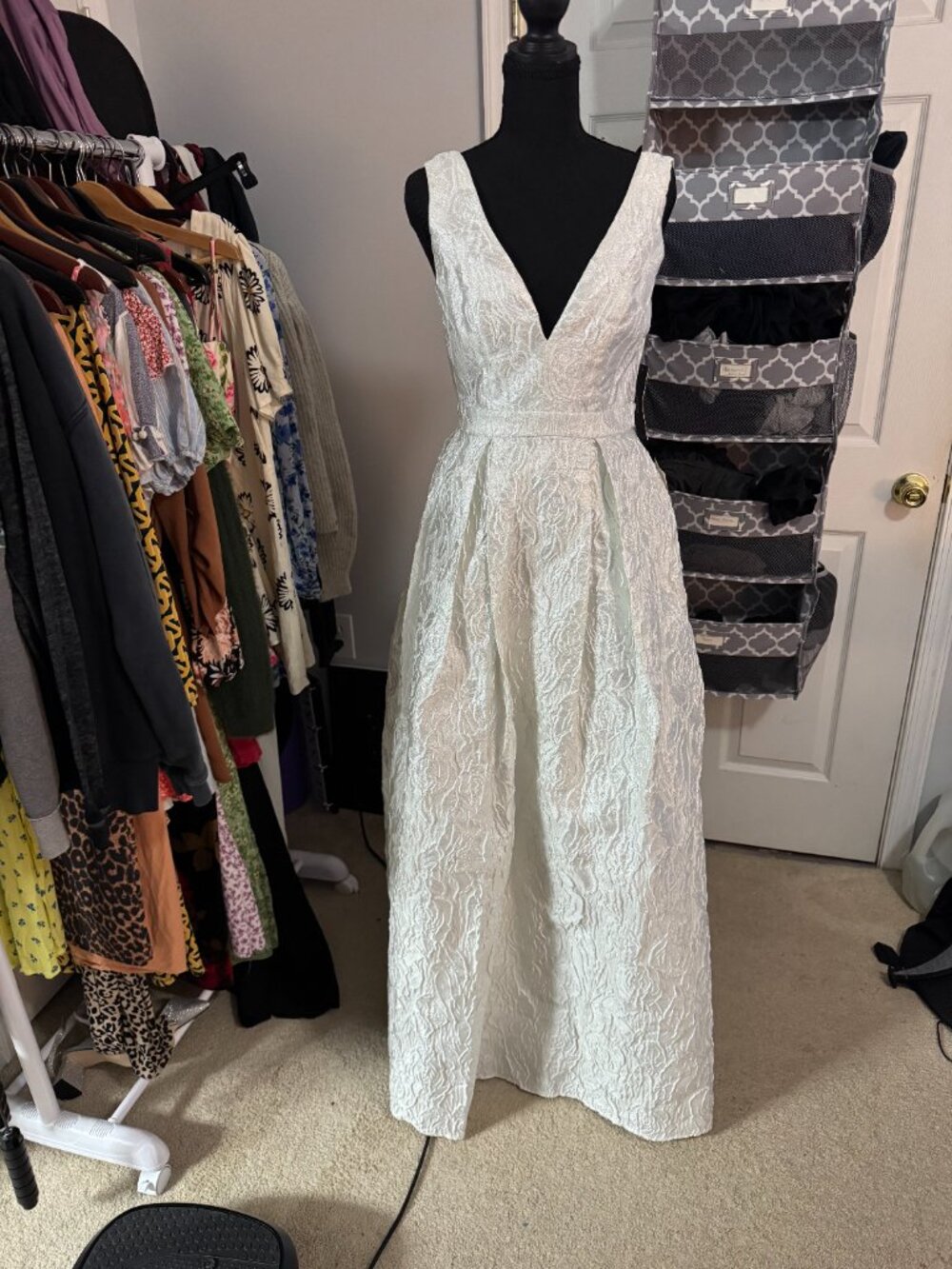 Lulus Lost In The Magic Ivory Metallic Jacquard Sleeveless Maxi Dress White - Picture 7 of 8